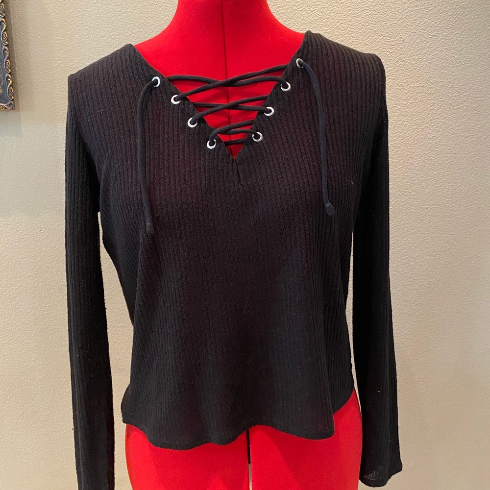 H$M DIVIDED black cross sweater